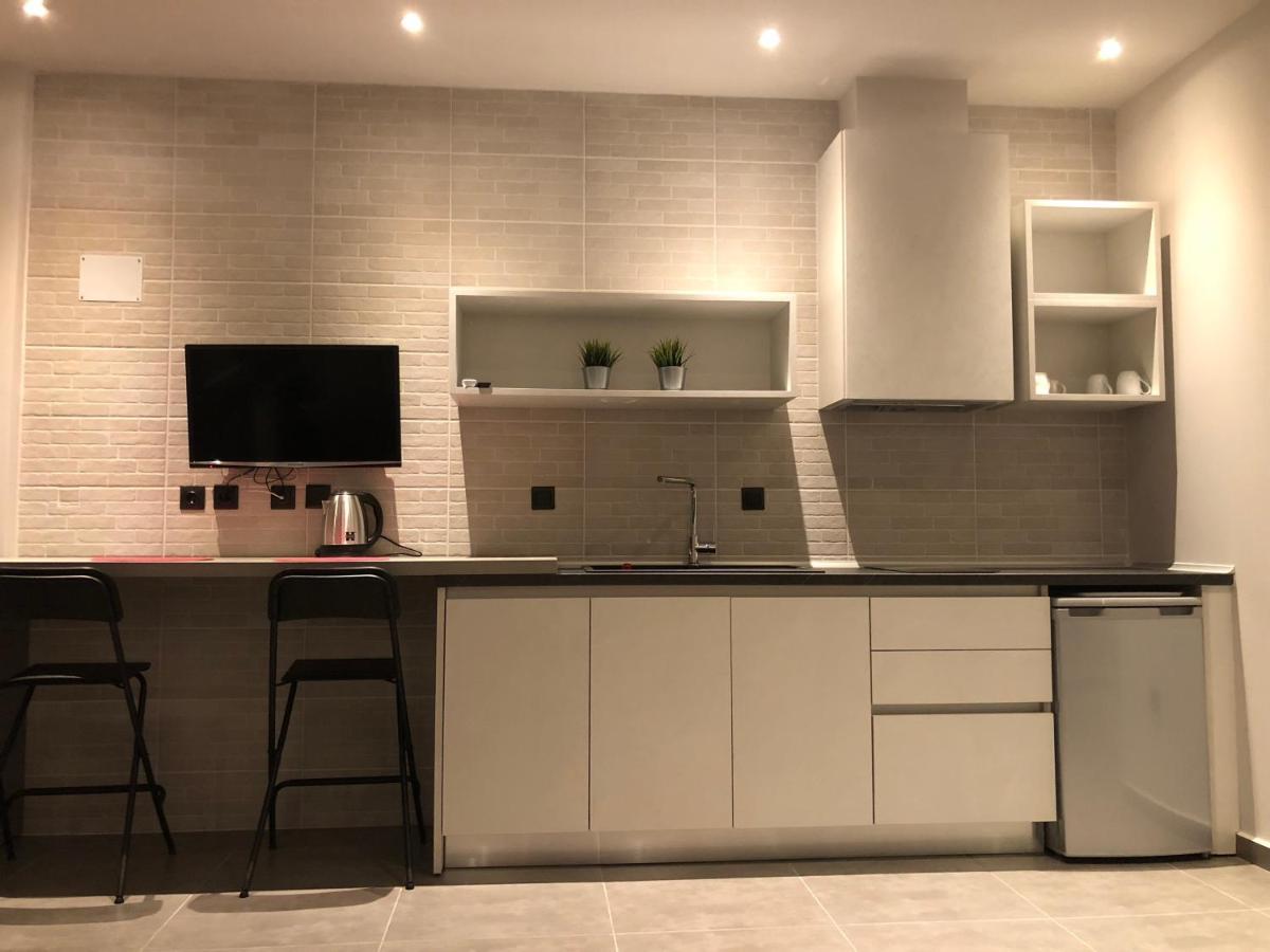 Siviri Suites Bagian luar foto