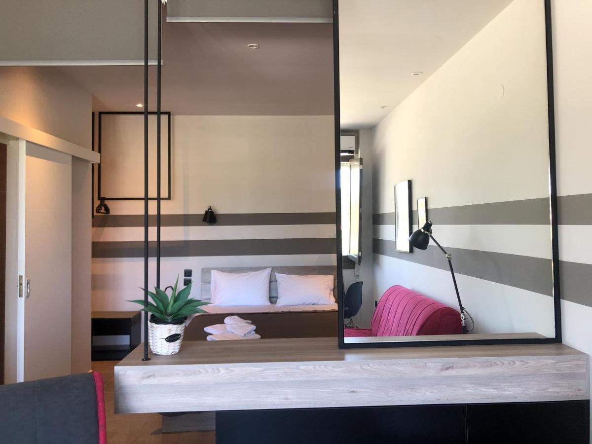 Siviri Suites Bagian luar foto