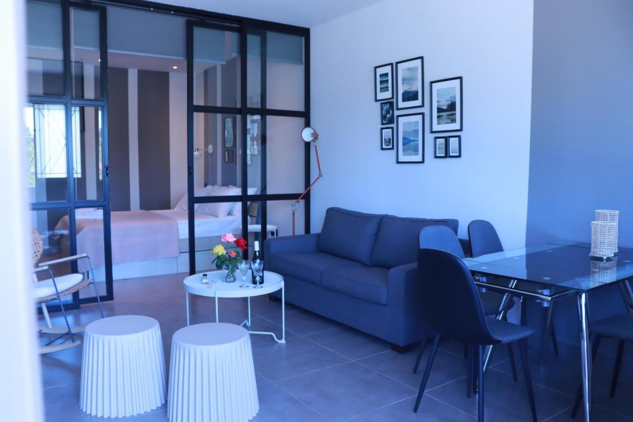 Siviri Suites Bagian luar foto