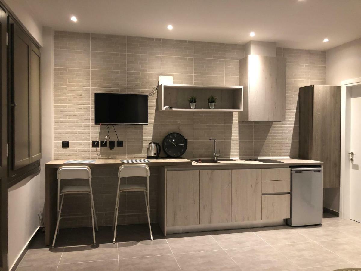 Siviri Suites Bagian luar foto